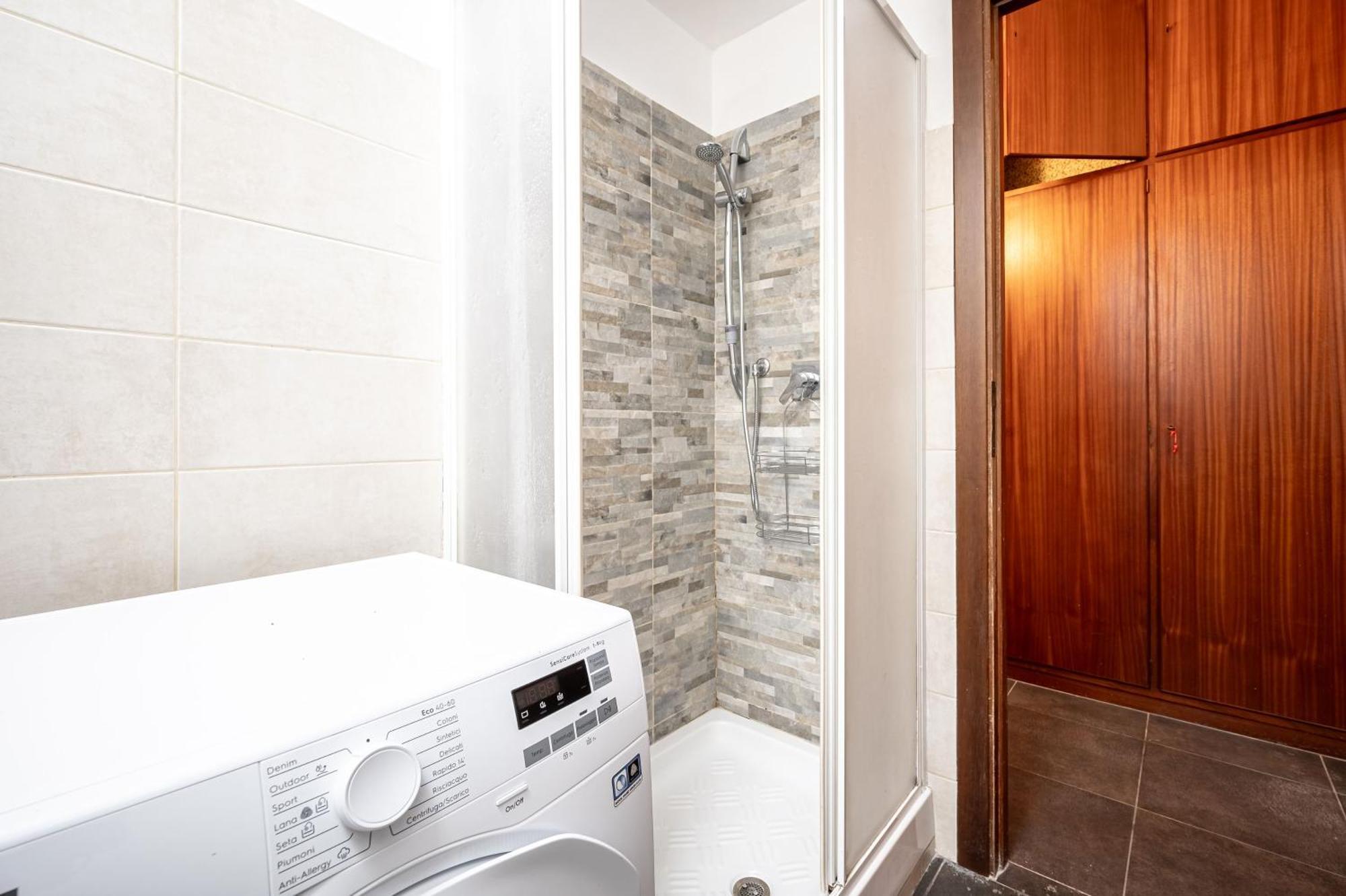 Dream Modern In Air Conditioning Wifi Near The Metro A Appartement *